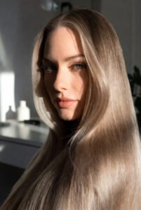 07efbc2f-cd60-41b3-8046-7c7fd0ac31e3-201x300 Shampoo Oil Reflections: Brilho, Maciez e Cor