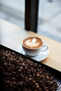 992c813a-686b-40bc-93e6-3600208a0bac-201x300 Benefícios do Café e 10 Lugares Imperdíveis