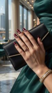 2833bef5-bd50-426c-84b5-bdc14b502422-169x300 Unhas Borgonha: Efeito Red Carpet Premium