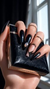 46e6c387-4384-4d68-9b86-a4996eb69fbd-169x300 Unhas Lipstick: Preto Escorpião da Noite